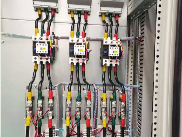 電控柜細節 電控柜細節