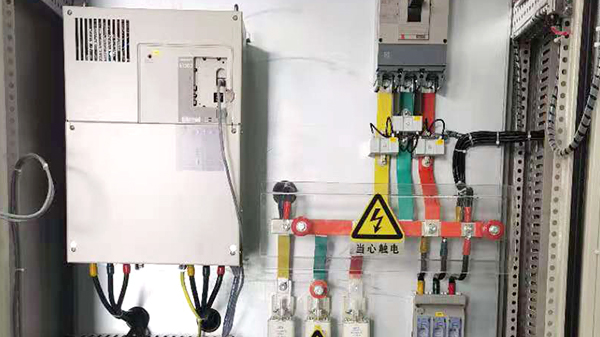 起重機安全監(jiān)控系統(tǒng)產(chǎn)品特點 起重機安全監(jiān)控系統(tǒng)產(chǎn)品特點