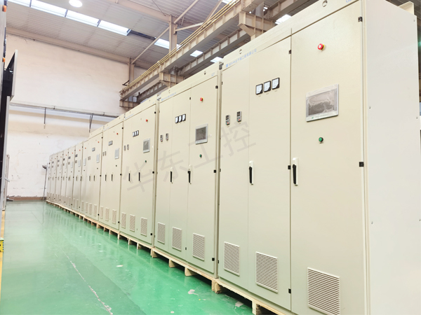 控制柜現(xiàn)在實拍