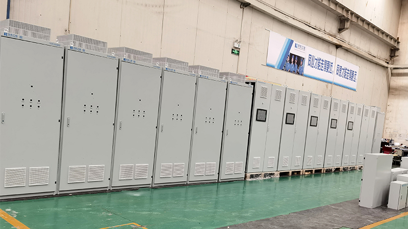 揭秘變頻控制柜的核心：內(nèi)部主要部件一覽