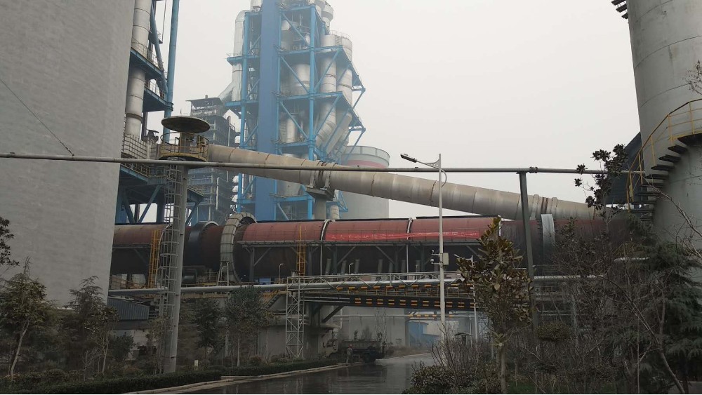 華東工控丨豫龍同力水泥礦石長(zhǎng)距離輸送膠帶輸送機(jī)多傳同步控制柜案例 華東工控丨豫龍同力水泥礦石長(zhǎng)距離輸送膠帶輸送機(jī)多傳同步控制柜案例