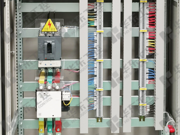 電容補(bǔ)償柜細(xì)節(jié) 電容補(bǔ)償柜細(xì)節(jié)