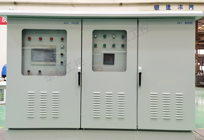 PLC控制柜現(xiàn)場拍攝圖