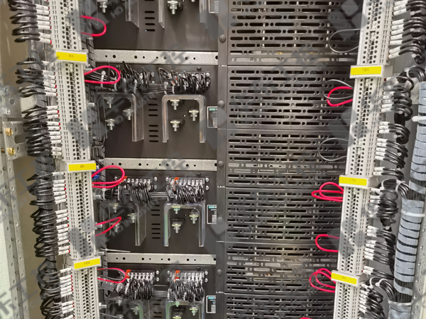 GCS低壓抽屜柜細節 GCS低壓抽屜柜細節