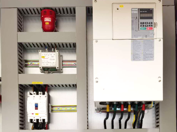 變頻柜細節 變頻柜細節